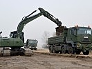 Die österreichischen Soldatinnen und Soldaten waren für die Instandsetzung der Straßeninfrastruktur im Grenzgebiet sowie für den Container-Transport verantwortlich.