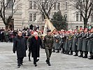 Abschreiten der Front mit Bürgermeister Michael Häupl.