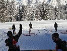 Jetzt noch die Übungshandgranaten in den Ring werfen.