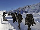 Wachablöse auf 1.600 Metern Seehöhe im Schigebiet Rauz am Arlberg.