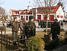 Kranzniederlegung beim Kriegerdenkmal.