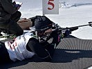 Oberstabswachtmeister Bettina Reichenpfader am Schießstand.