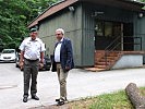 Brigadier Hufler, l., mit Reinhold Reiter vom Wasserverband: Bundesheer muss autark bleiben.