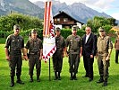 Der neue Kommandant des Kommandos Gebirgskampf, Oberst Wolfgang Weichselberger mit Minister Hans Peter Doskozil und dem scheidenden Kommandanten, Brigadier Peter Gründwald.