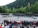 Die Militärmusik zeigte eine "Rasenshow" am Röstgelände.