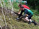 Für Stabswachtmeister Bertram Brugger gilt es jetzt gleich den Stromvorhang zu durchlaufen.