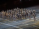 Die Militärmusik Niederösterreich marschiert zum Festival ein.