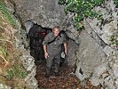 Eine Kaverne am Monte San Gabriele.