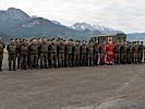 Abordnungen der eingesetzten Assistenzsoldaten.