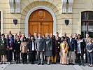 Gruppenbild der Teilnehmer.