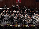 Die Militärmusiker spielten eine breite Palette musikalischer Darbietungen.