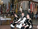 Militärkurat Richard Weyringer zelebrierte das Requiem mit zahlreichen Gläubigen.