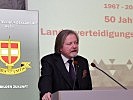 Erwin A. Schmidl bei der Buchvorstellung.