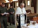 Erzpriester Alexander Lapin bei der orthodoxen Andacht.