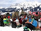 Blauer Himmel und Sonnenschein. Der Schulskitag war ein Hit für alle Teilnehmer.