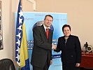 Generalsekretär Wolfgang Baumann mit der Verteidigungsministerin von Bosnien und Herzegowina, Marina Pendeš.