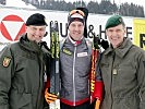 V.l.: Brigadier Gernot Gasser, Biathlet Dominik Landertinger, Oberst Franz Pritz.