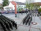 Die angetretene Truppe am Kirchenplatz in St. Marien.