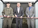 V.l.: Brigadier Jürgen Baranyai, Minister Mario Kunasek und Johannes Sailer, Leiter des Militärischen Immobilien Management Zentrums.