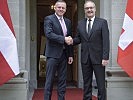 Verteidigungsminister Kunasek mit seinem Schweizer Amtskollegen Guy Parmelin.