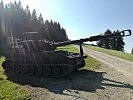 Eine Panzerhaubitze M-109A5Ö im Feuerstellungsraum.