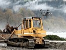 "Black Hawk"-Helikopter des Bundesheeres halfen, den Damm zu schließen.