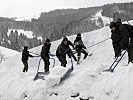 Soldaten des Bundesheeres waren diesen Winter 87.000 Arbeitsstunden im Einsatz.