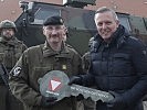 Verteidigungsminister Mario Kunasek und Brigadier Christian Habersatter, Kommandant der 3. Jägerbrigade.