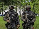 Die Truppe erhält weitere neue Kampfhelme - im Bild Soldaten der MIlitärpolizei.