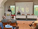 Erwin Schmidl, Leiter des Instituts für Strategie und Sicherheitspolitik, eröffnete den Vortragsabend.