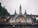 450 österreichische Pilgerinnen und Pilger sind nach Lourdes gekommen.
