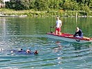 Bergen mit verschiedenen Rettungsgriffen.