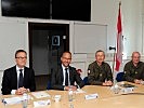 Briefing im Lagezentrum des Militärkommandos Wien.