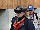 Ein besonderes Erlebnis für die Militärjournalisten war das "Eintauchen" in die Mixed Reality.