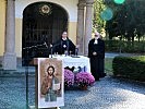 Die katholische und evangelische Militärgeistlichkeit zelebrierten gemeinsam den Gottesdienst am Berg Isel. (V.l.) Katholischer Militäroberkurat Johannes Schiestl sowie evangelischer Militärkurat Richard Rotter.