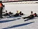 Volle Konzentration beim Schießen mit dem Sturmgewehr.