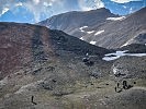 Am Geier (2857m) wird eine Suchgruppe ausgesetzt.