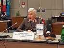 Generalstabschef Brieger eröffnet das Hochrangige-Militärdoktrinenseminar.