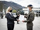 Verteidigungsministerin Klaudia Tanner: "Es freut mich außerordentlich, Frau Oberstleutnant Krutzler zur ersten Regimentskommandantin ernennen zu dürfen."