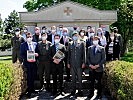 Gruppenfoto mit den Mitgliedern der Parlamentarischen Bundesheerkommission.