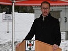 Landessicherheitsrat Christian Gantner lobte die gute Zusammenarbeit mit dem Militärkommando Vorarlberg und hob die Bedeutung des Bundesheeres in Vorarlberg hervor.