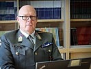 Oberst Bernhard Richter und weitere Experten sorgen dafür, dass Gefahren und Chancen rechtzeitig erkannt werden.