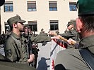 Die Soldaten gelobten, Österreich und das österreichische Volk zu schützen und auch mit der Waffe zu verteidigen.