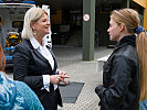 Verteidigungsministerin Klaudia Tanner in der Landwehr-Kaserne in St. Michael.