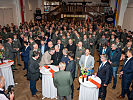 Zahlreiche Besucher in der Römerhalle in Mautern.