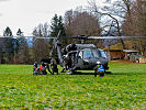 Das Emergency Rescue Team Air, ein Notfall-Rettungsteam, war mit einem "Black Hawk" abflugbereit.