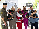 V.l.: Brigadier Gernot Gasser, Verteidigungsministerin Klaudia Tanner, Friederike Pirringer, Gaby Schwarz und Barbara Karlich.