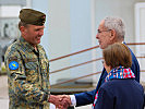 National Contingent Commander mit Bundespr&auml;sident Van der Bellen