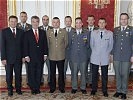 Bundespräsident Fischer und Verteidigungsminister Platter in der Hofburg