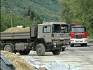 Bundesheer, Feuerwehr und Stadtgemeinde Mautern räumen gemeinsam auf.